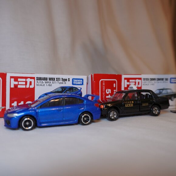 3/$20 - Diecast Model Car Lot Takara TOMY - Kid Toys Japan - BNIB Taxi, Subaru - Picture 2 of 5